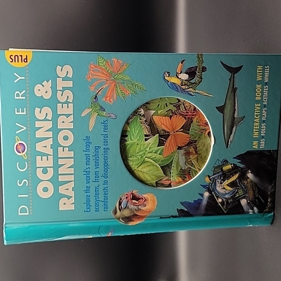 Set of Discovery Plus Children's Books - Picture 4 of 16